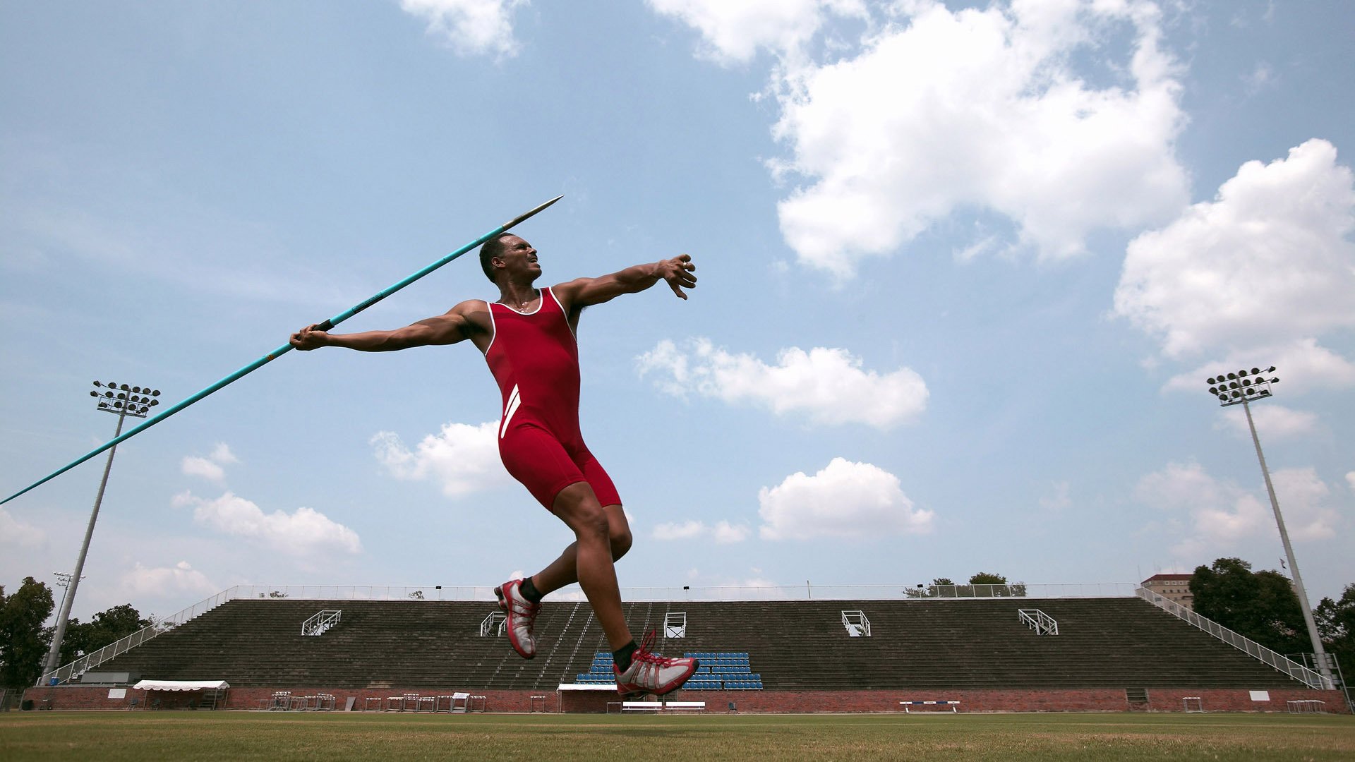 体育赛事观众参与度分析